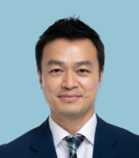 Dr Hui Chuk Man 20250902 Blue Headshot 1