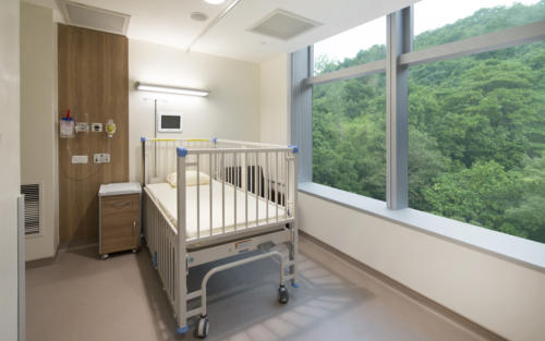 33 Paediatric Ward A328 7139A Isolation Negative Pressure Room New