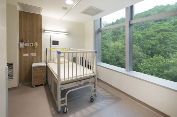 33 Paediatric Ward A328 7139A Isolation Negative Pressure Room New