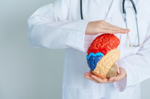 腦腫瘤治療中心